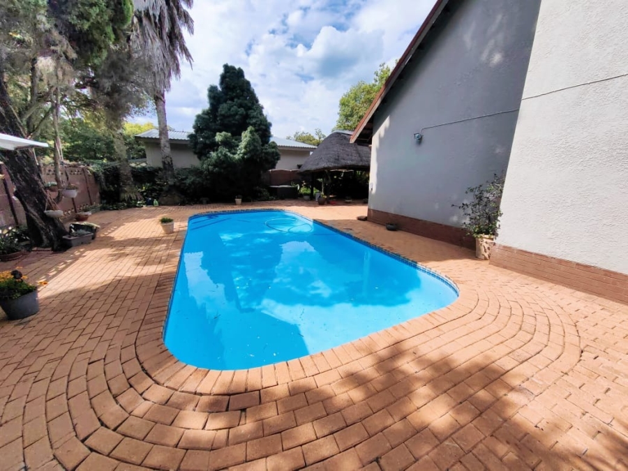 4 Bedroom Property for Sale in Grimbeeck Park North West